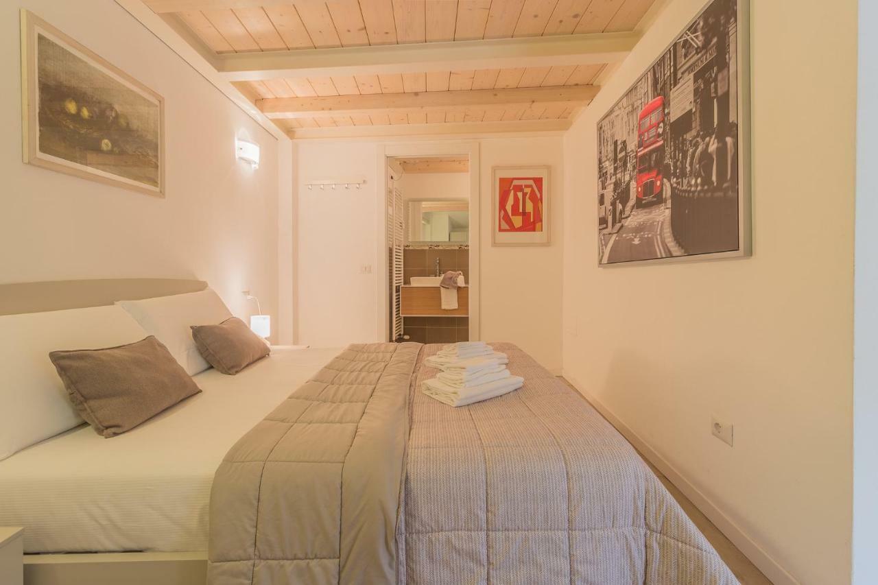 Apartmán The Sweet Square Flat Varenna Exteriér fotografie